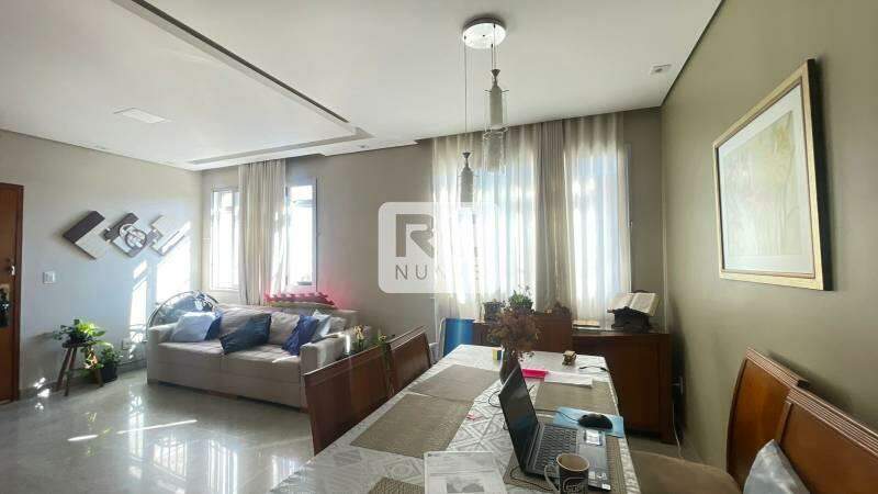 Apartamento à venda no Lourdes: 