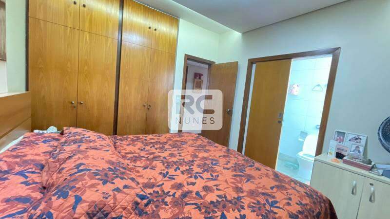 Apartamento à venda no Lourdes: 