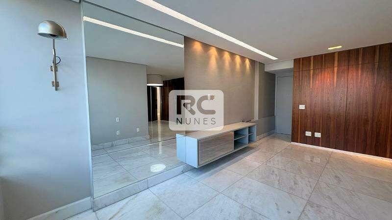 Apartamento à venda no Lourdes: 