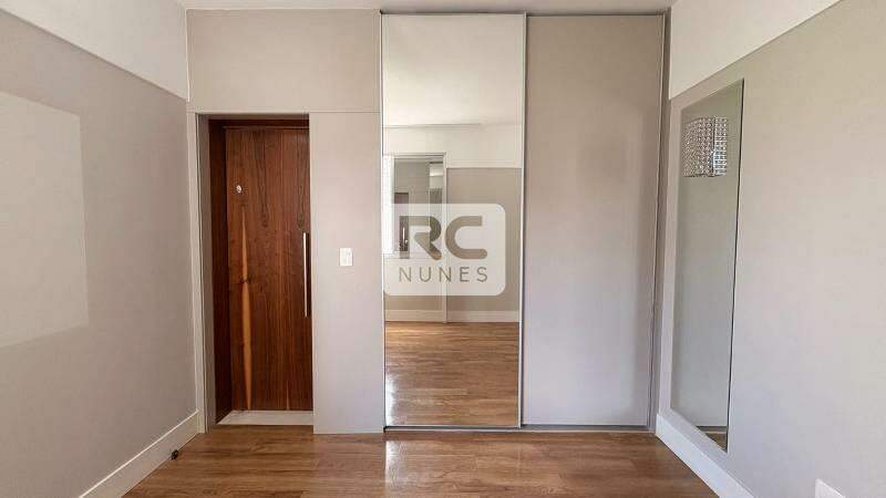 Apartamento à venda no Lourdes: 