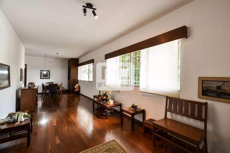 Apartamento à venda no Lourdes: 