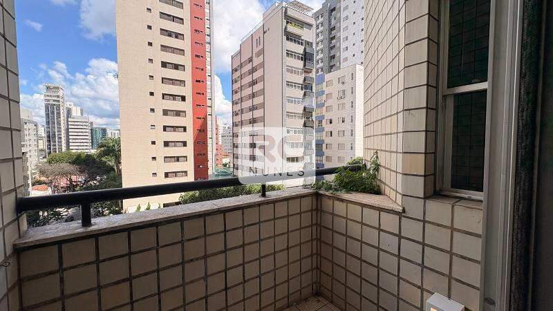 Apartamento à venda no Lourdes: 