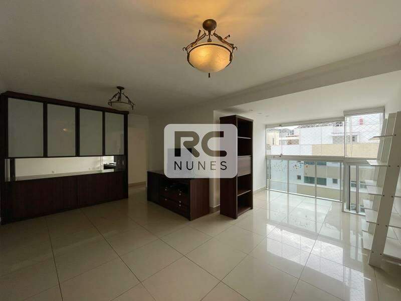 Apartamento à venda no Lourdes: 