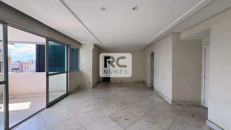 Apartamento à venda no Lourdes: 