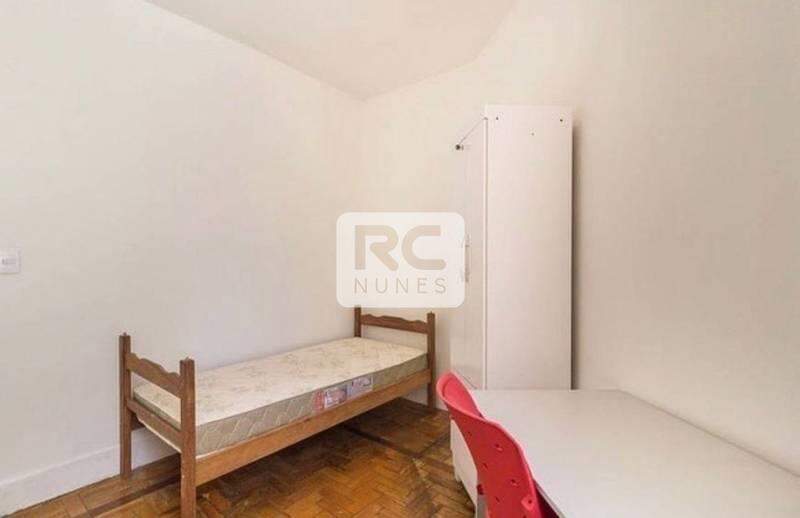 Casa à venda no Lourdes: 