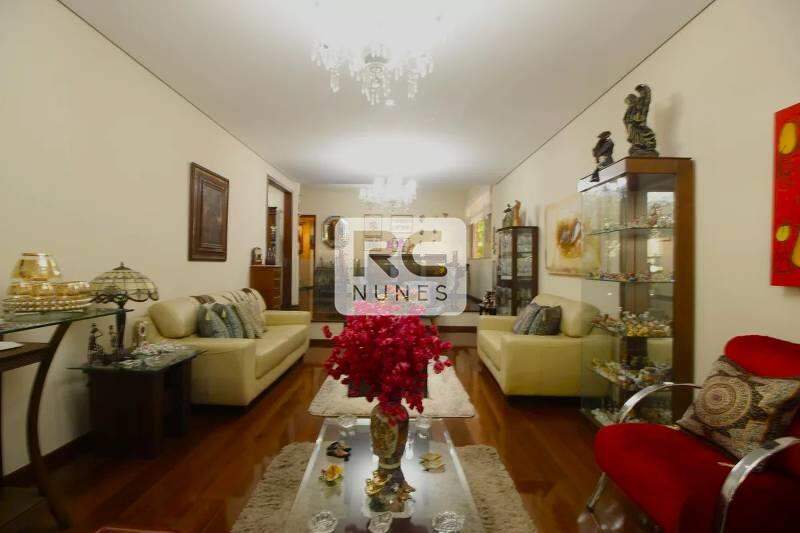 Apartamento à venda no Lourdes: 