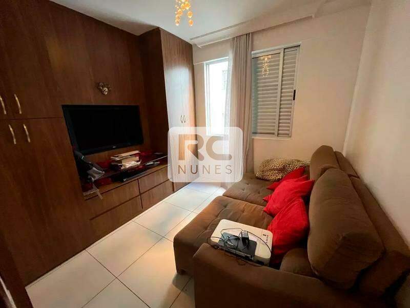 Apartamento à venda no Lourdes: 