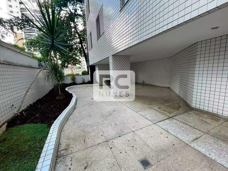 Apartamento à venda no Lourdes: 
