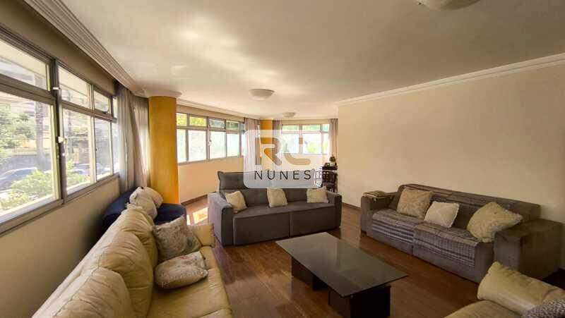 Apartamento à venda no Lourdes: 