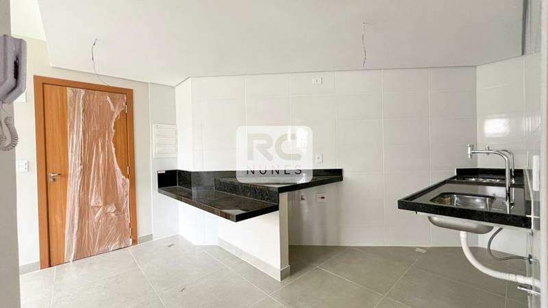 Apartamento à venda no Funcionários: 