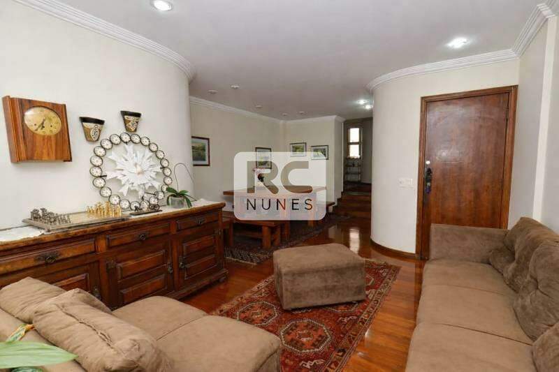 Apartamento à venda no Funcionários: 