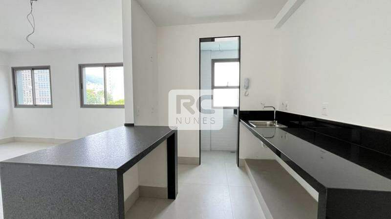 Apartamento à venda no Funcionários: 