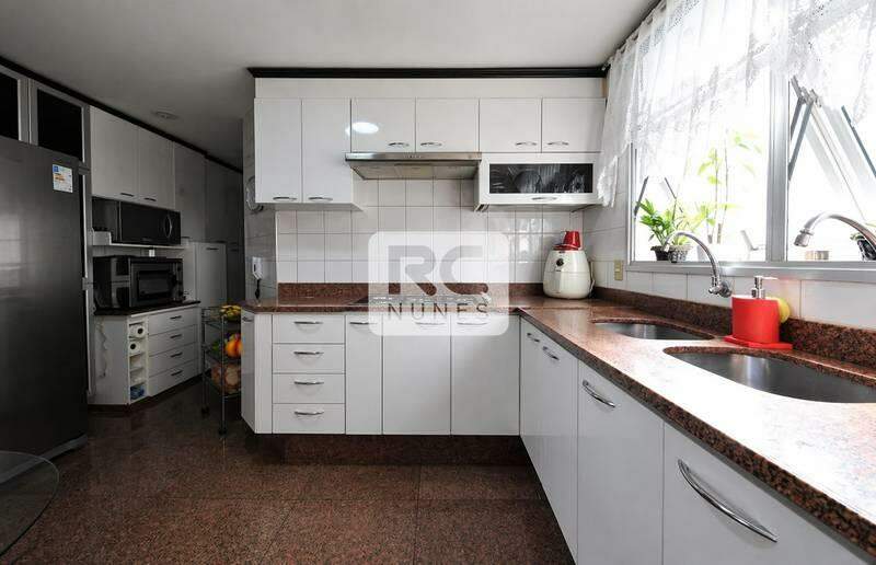Apartamento à venda no Funcionários: 