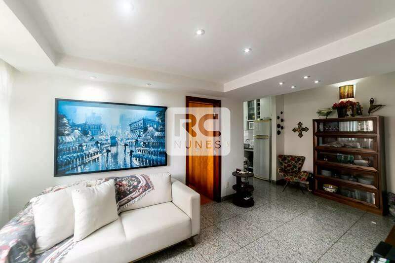 Apartamento à venda no Funcionários: 