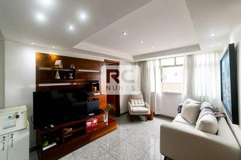 Apartamento à venda no Funcionários: 