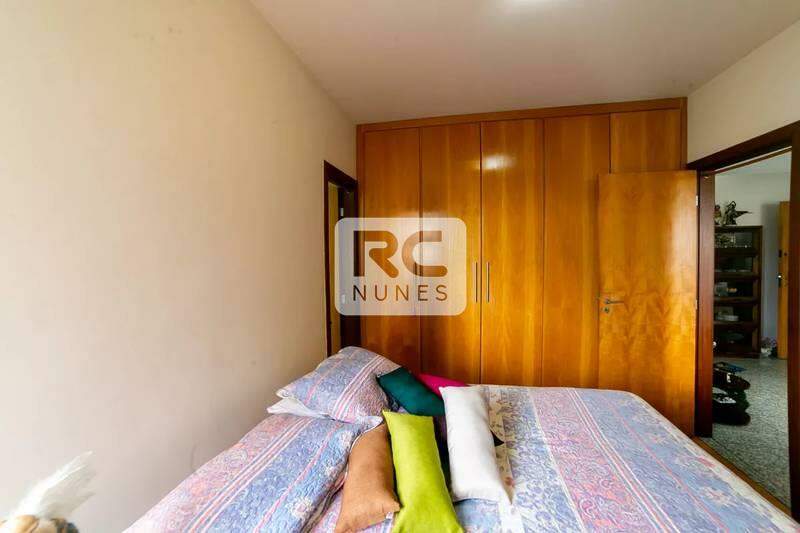 Apartamento à venda no Funcionários: 