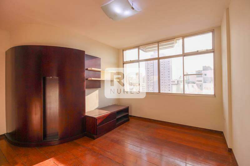 Apartamento à venda no Funcionários: 