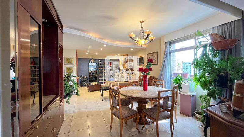 Apartamento à venda no Funcionários: 