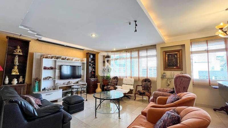 Apartamento à venda no Funcionários: 