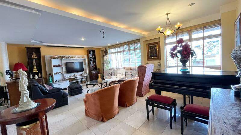 Apartamento à venda no Funcionários: 