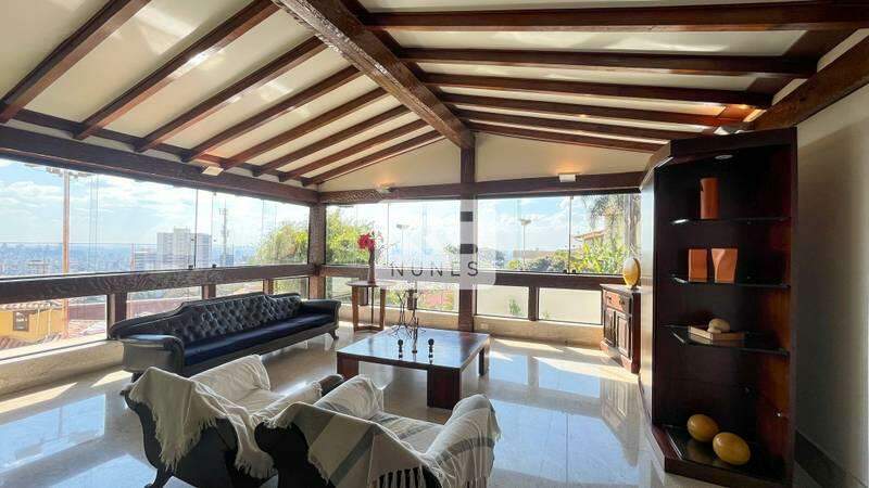 Casa à venda no Mangabeiras: 