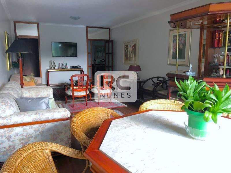Apartamento à venda no Santo Antônio: 