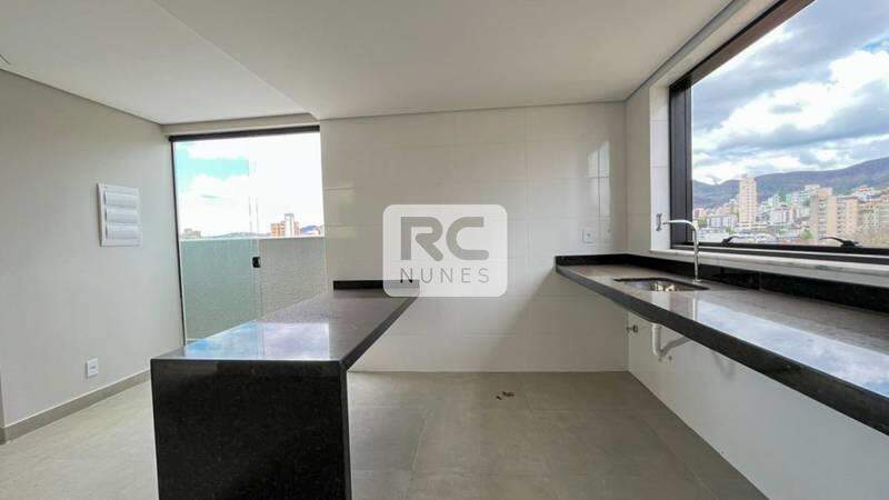 Apartamento à venda no Santo Antônio: 