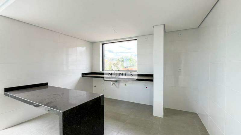 Apartamento à venda no Santo Antônio: 