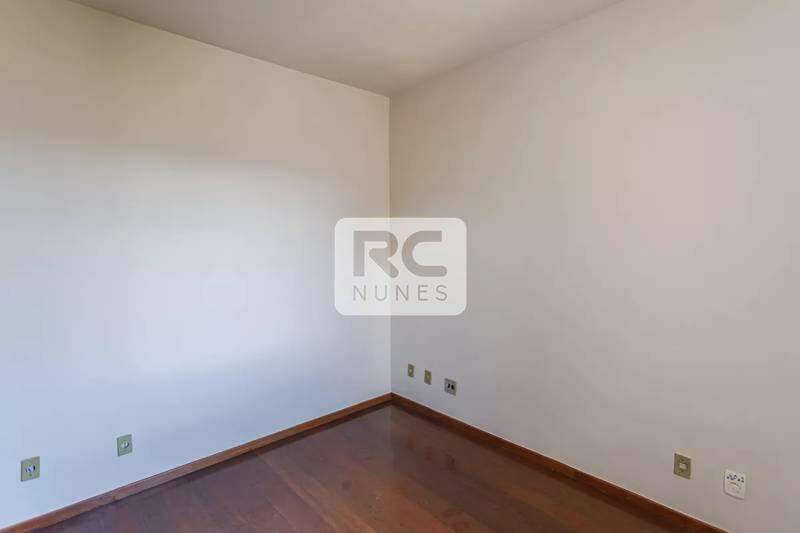Apartamento à venda no Santo Antônio: 