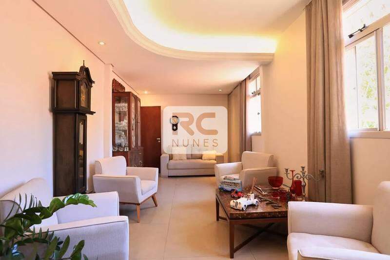 Apartamento à venda no Santo Antônio: 