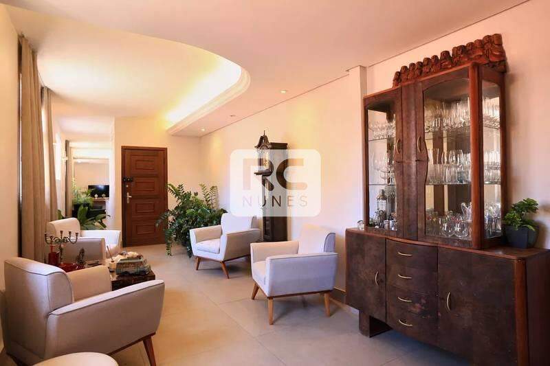Apartamento à venda no Santo Antônio: 