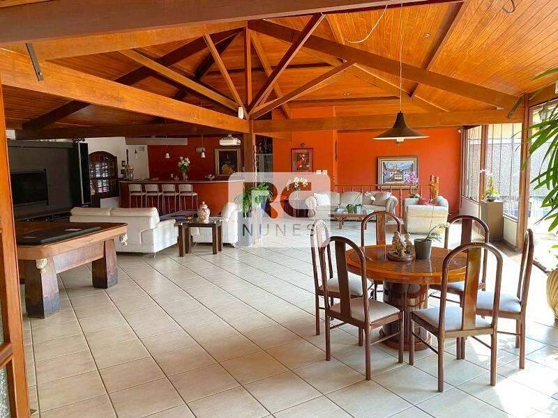 Casa à venda no Santa Lúcia: 