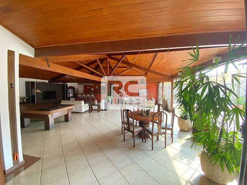 Casa à venda no Santa Lúcia: 