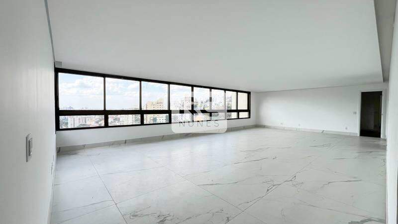 Apartamento à venda no Santa Lúcia: 