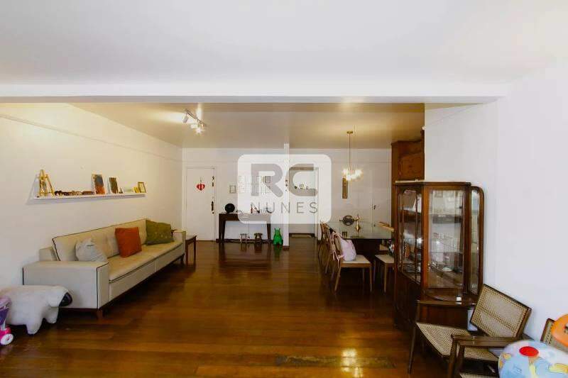 Apartamento à venda no Santa Lúcia: 