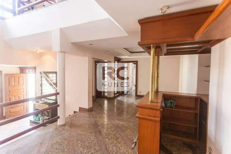 Casa à venda no Serra: 