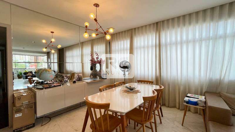 Apartamento à venda no Serra: 
