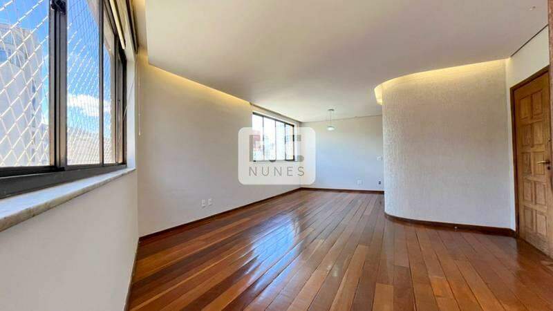 Apartamento à venda no Cruzeiro: 