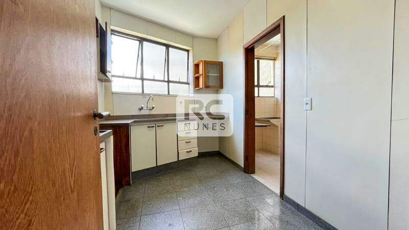 Apartamento à venda no Cruzeiro: 
