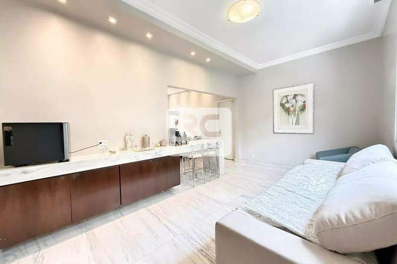 Apartamento à venda no Cruzeiro: 