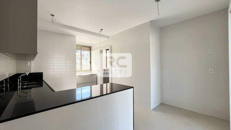 Apartamento à venda no Cruzeiro: 