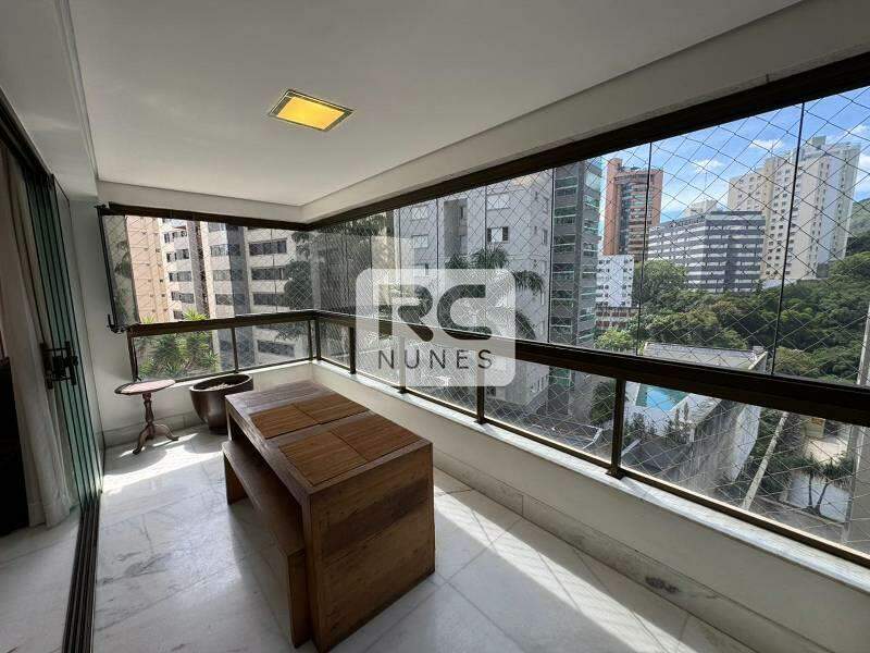 Apartamento à venda no Sion: 