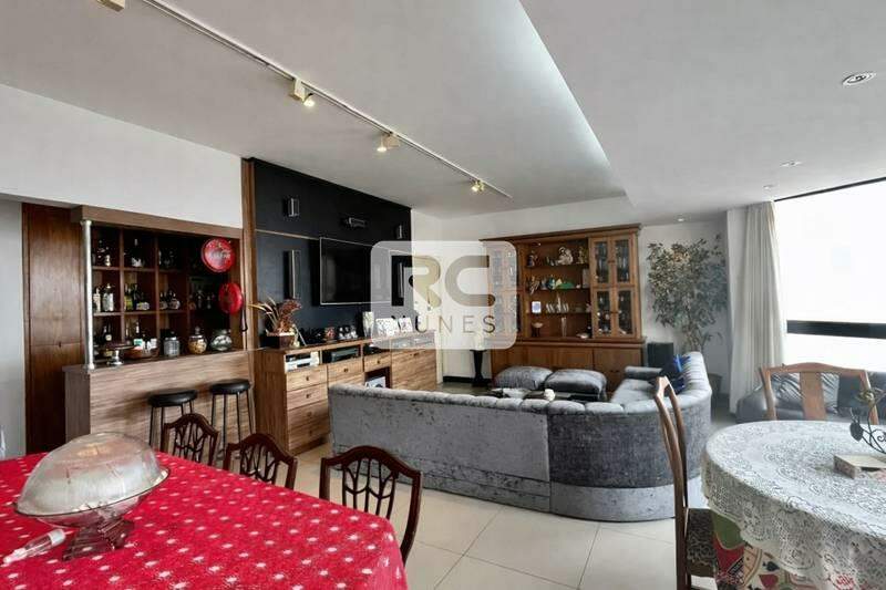 Apartamento à venda no Sion: 