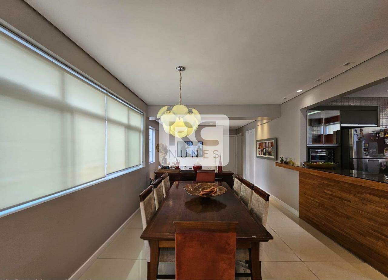 Apartamento à venda no Coração de Jesus: 
