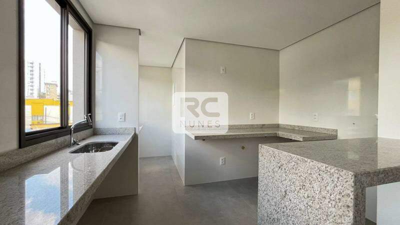 Apartamento à venda no Prado: 