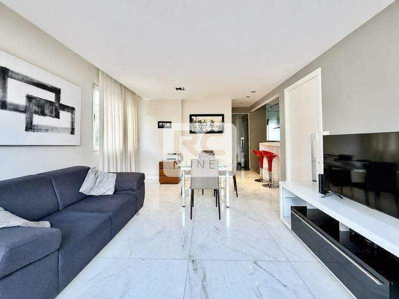 Apartamento à venda no Cruzeiro: 