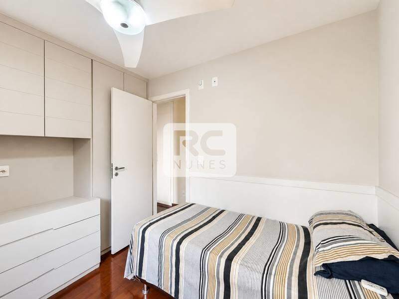 Apartamento à venda no Cruzeiro: 