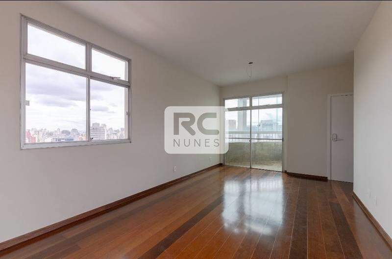 Apartamento à venda no Santo Agostinho: 