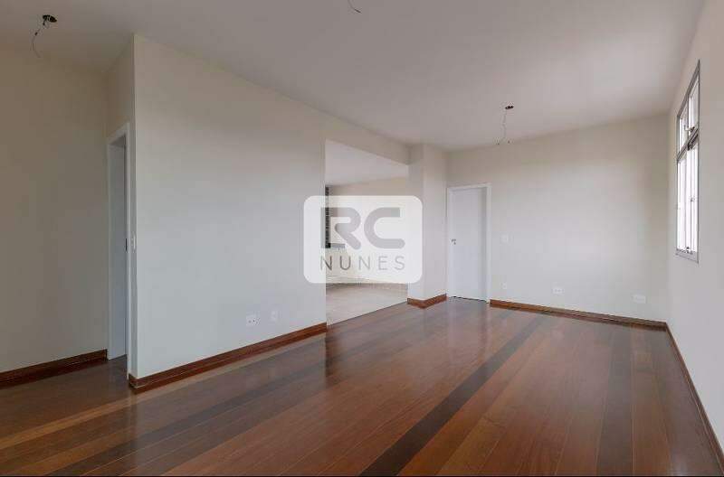 Apartamento à venda no Santo Agostinho: 