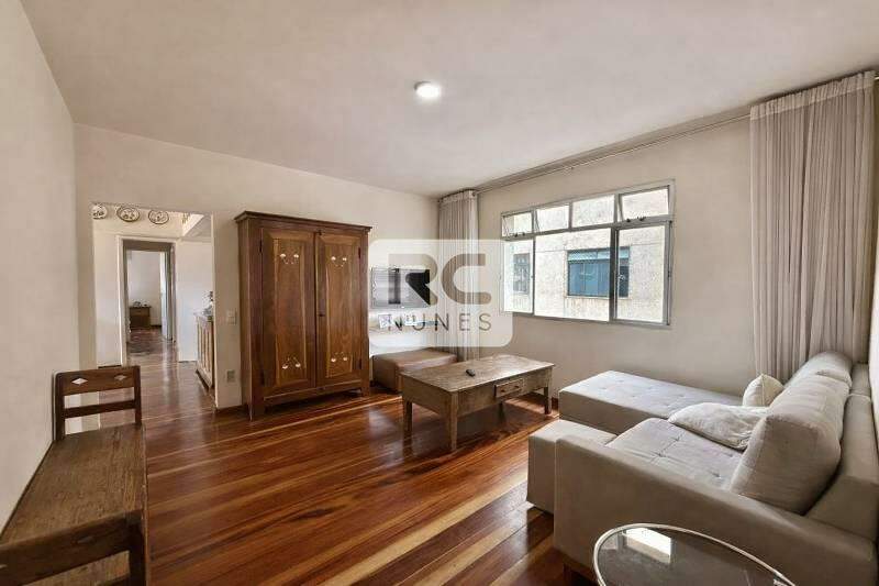 Apartamento à venda no Santa Lúcia: 